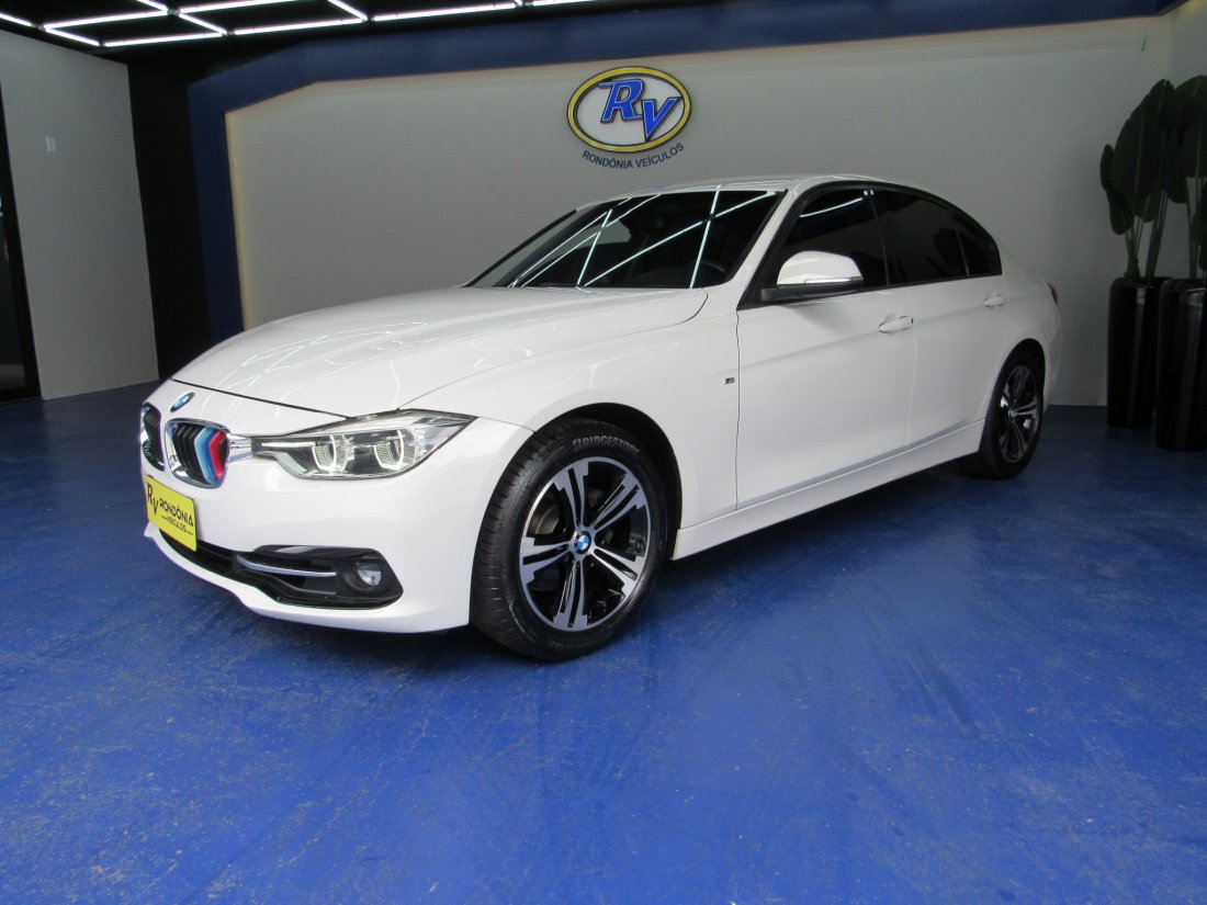 320i Active