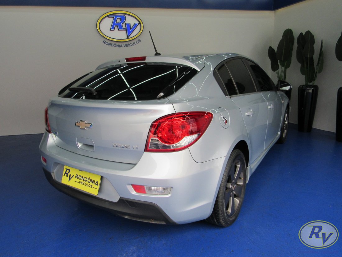 Cruze LT