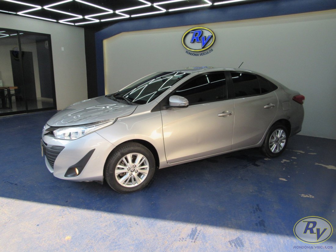 YARIS XL PLUS