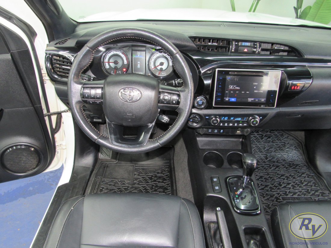 Hilux CD SRX
