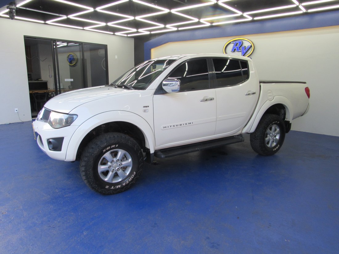 L200 Triton