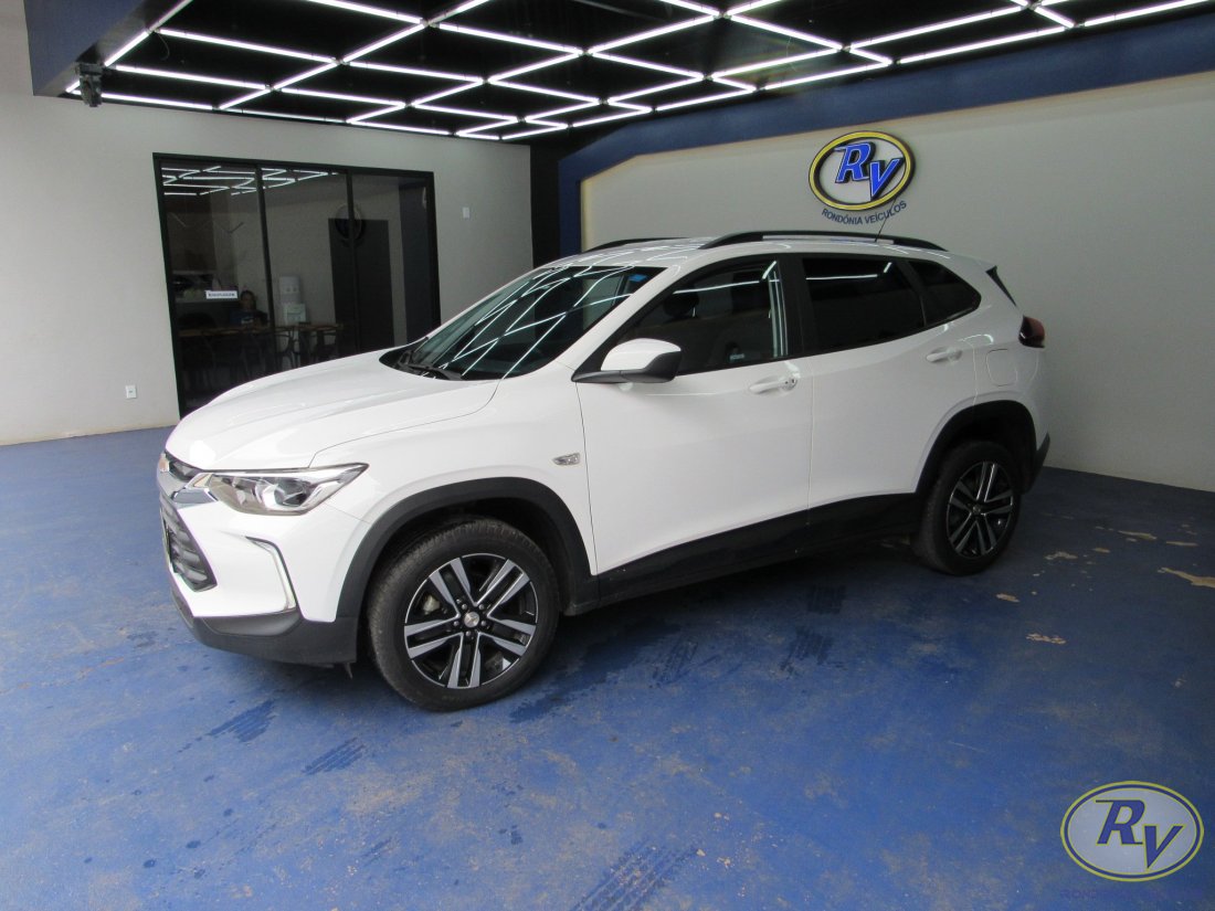 TRACKER LT