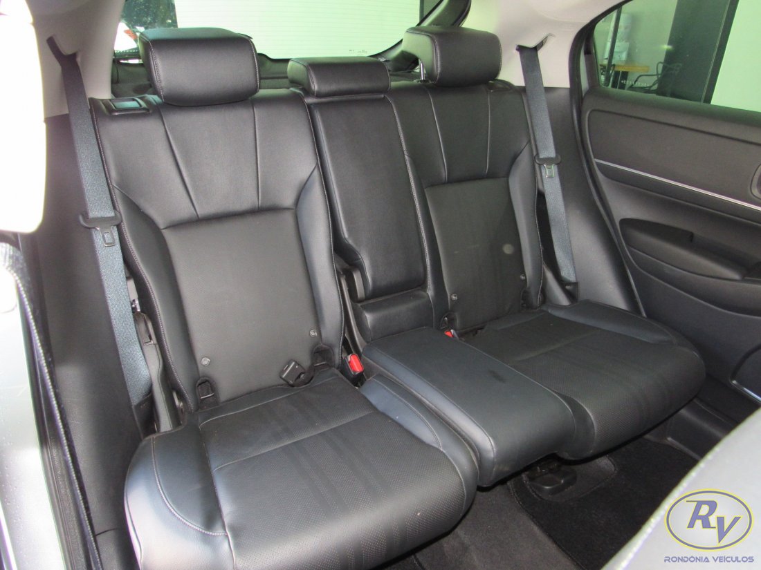 HR-V  Touring