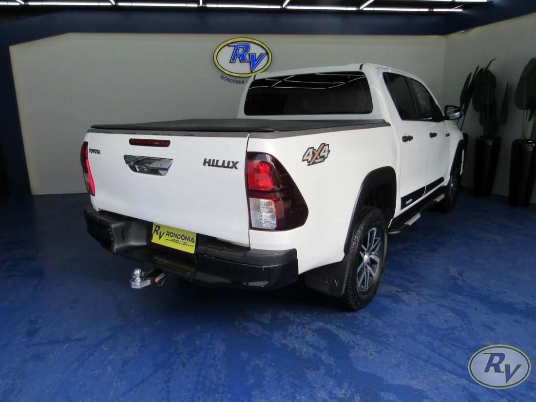 HILUX SR CHALLENGE