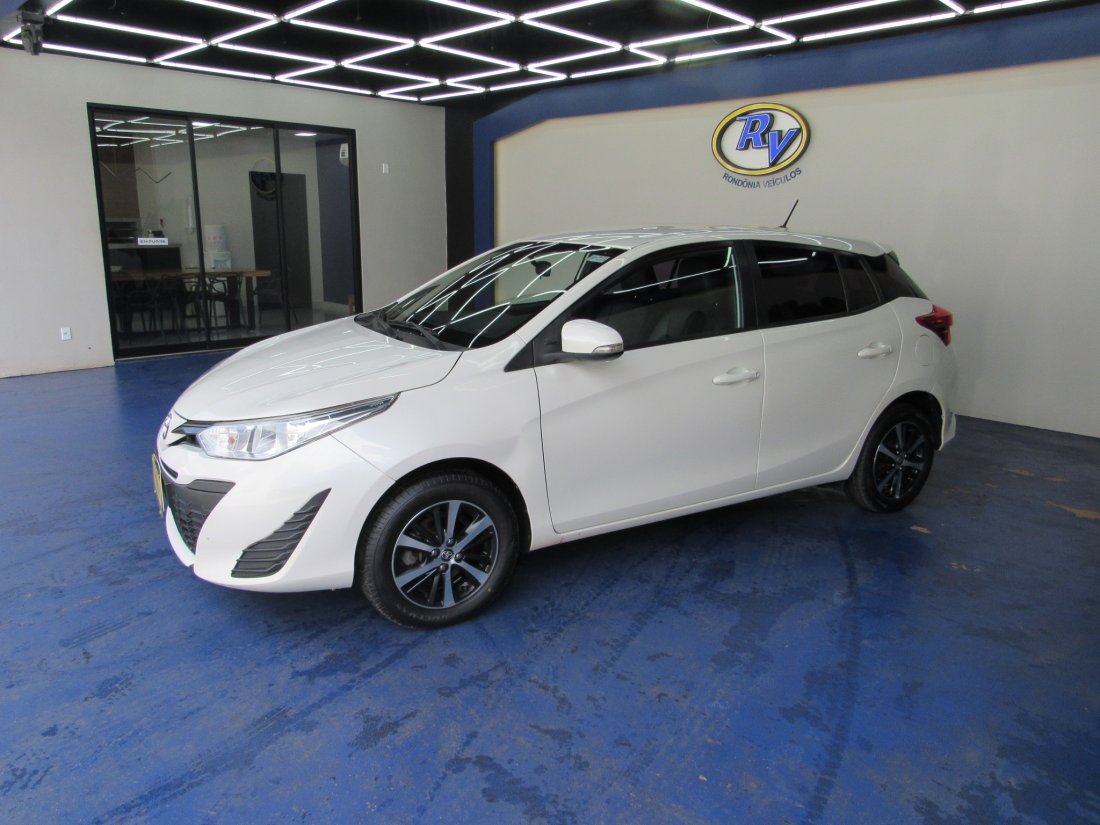 yaris xl live