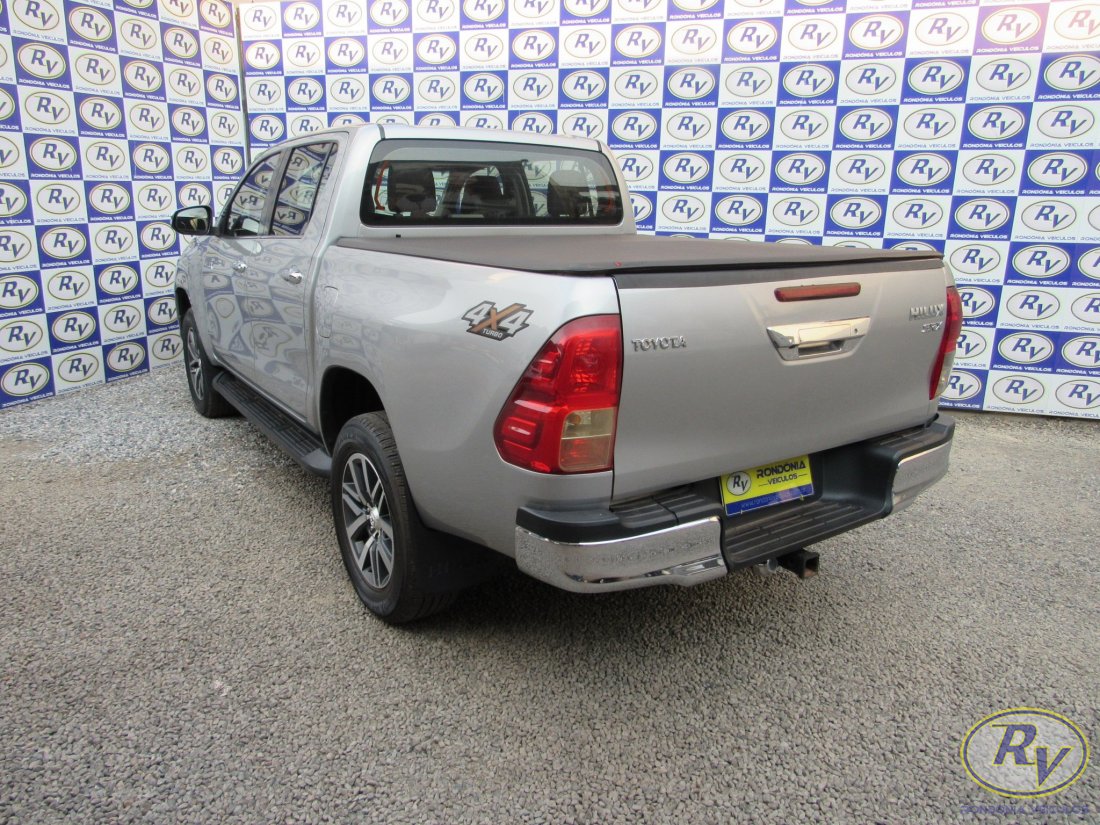 Hilux CD SRX