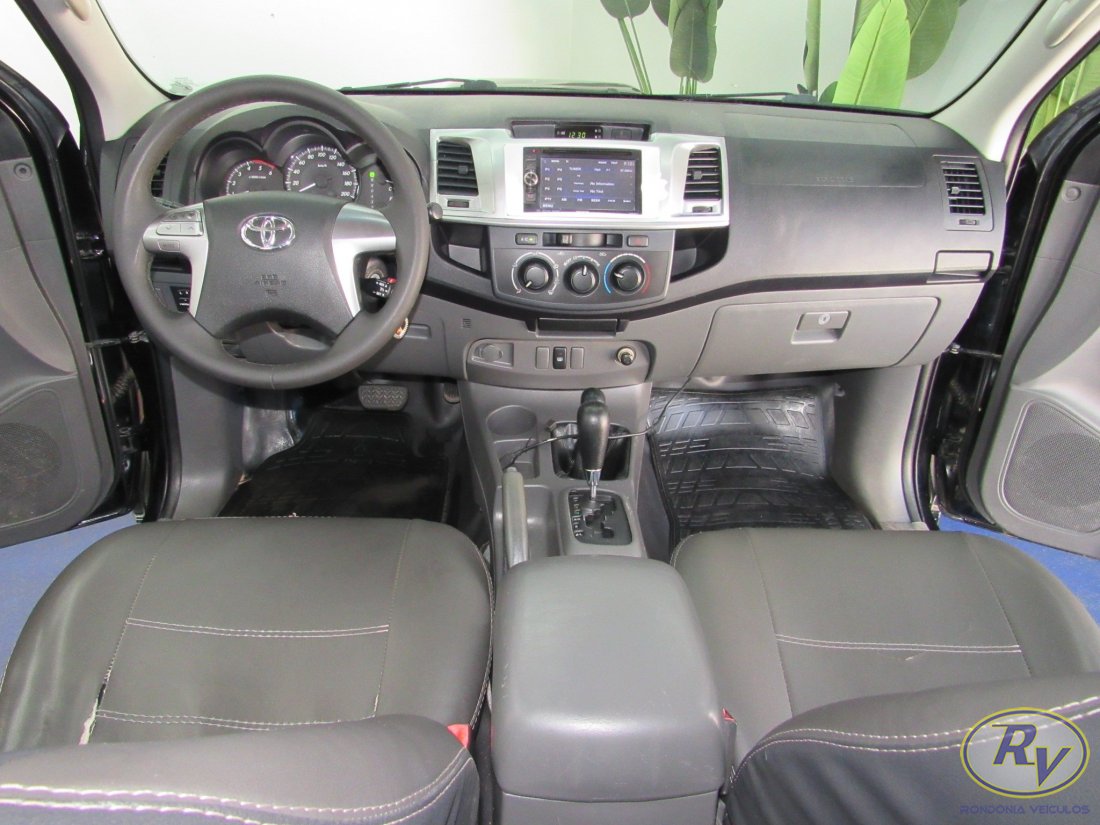 Hilux CD SR 