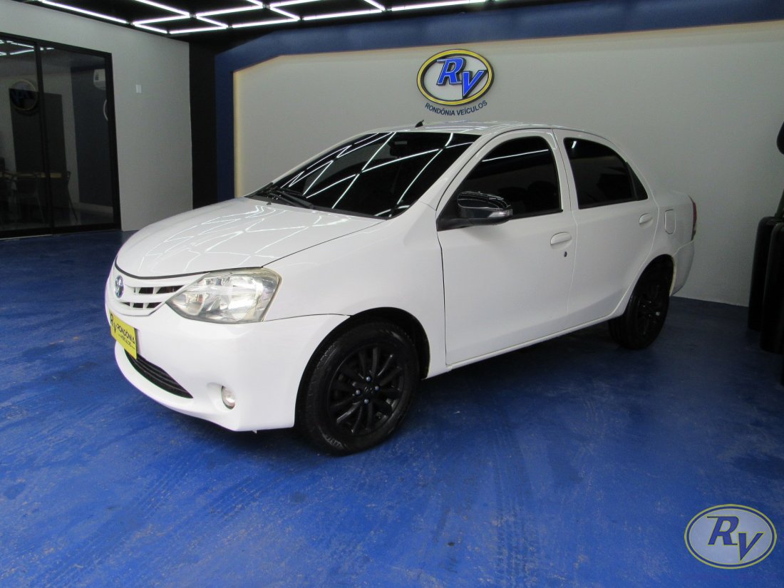 Etios XLS