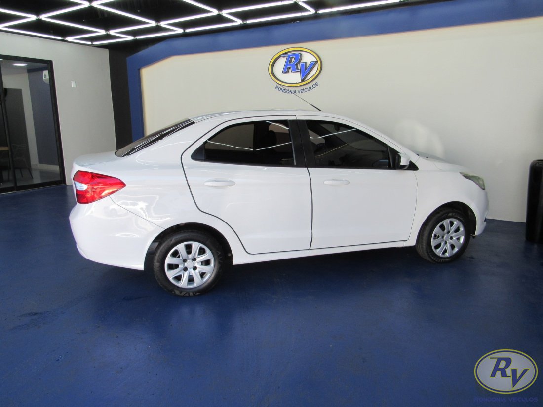 KA SEDAN SE