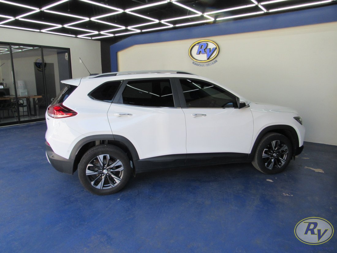 Tracker Premier