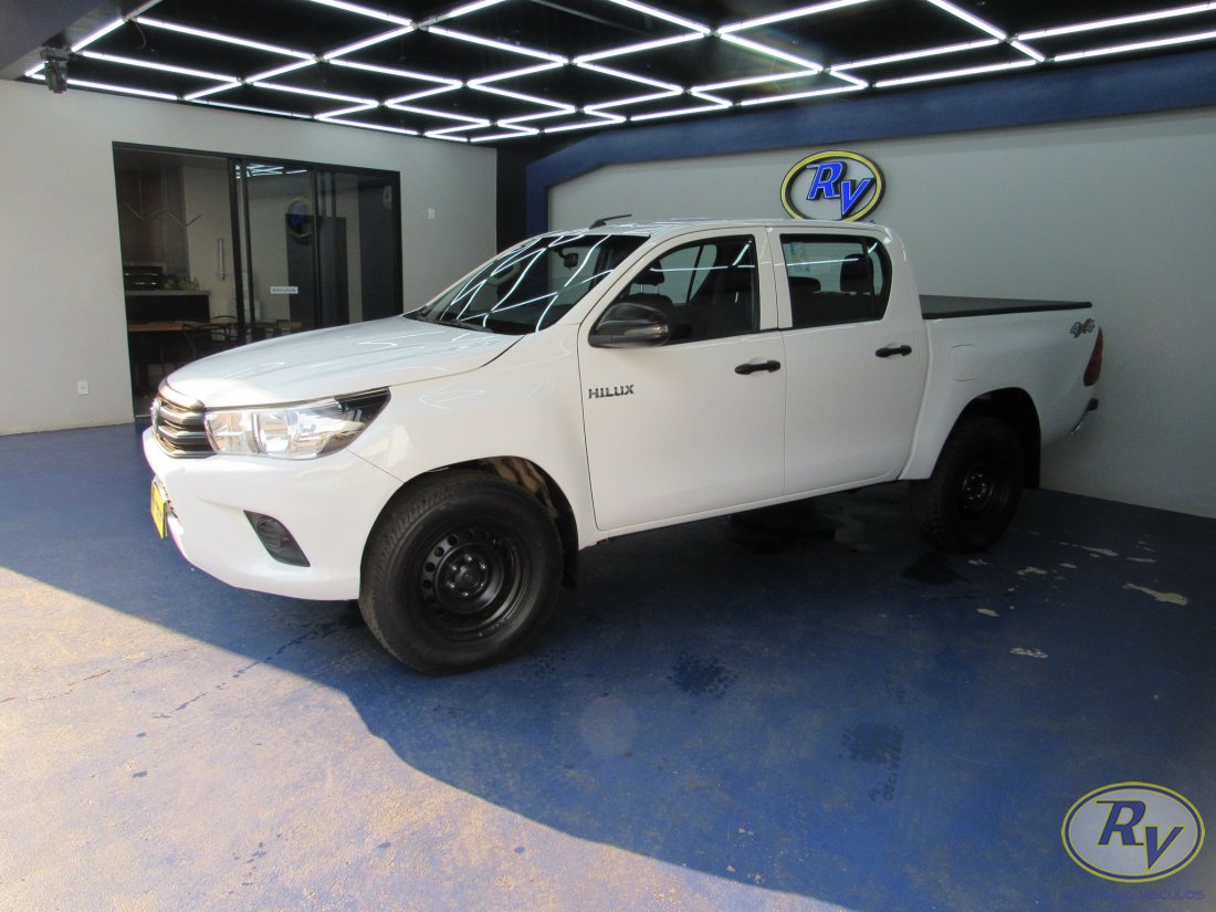 Hilux Low M4 FD