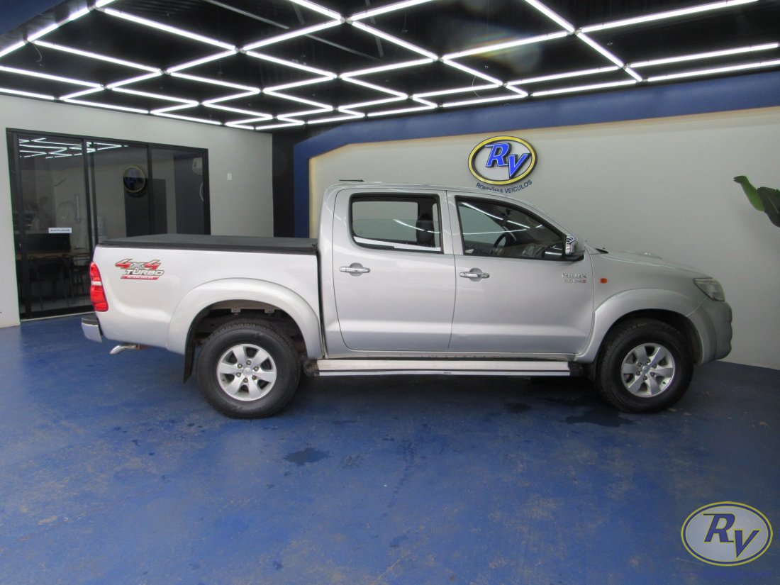 Hilux CD STD