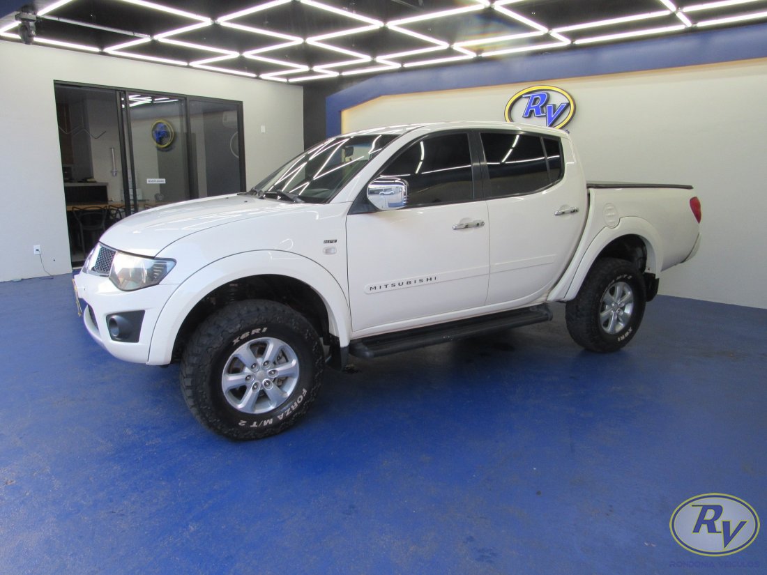 L200 Triton