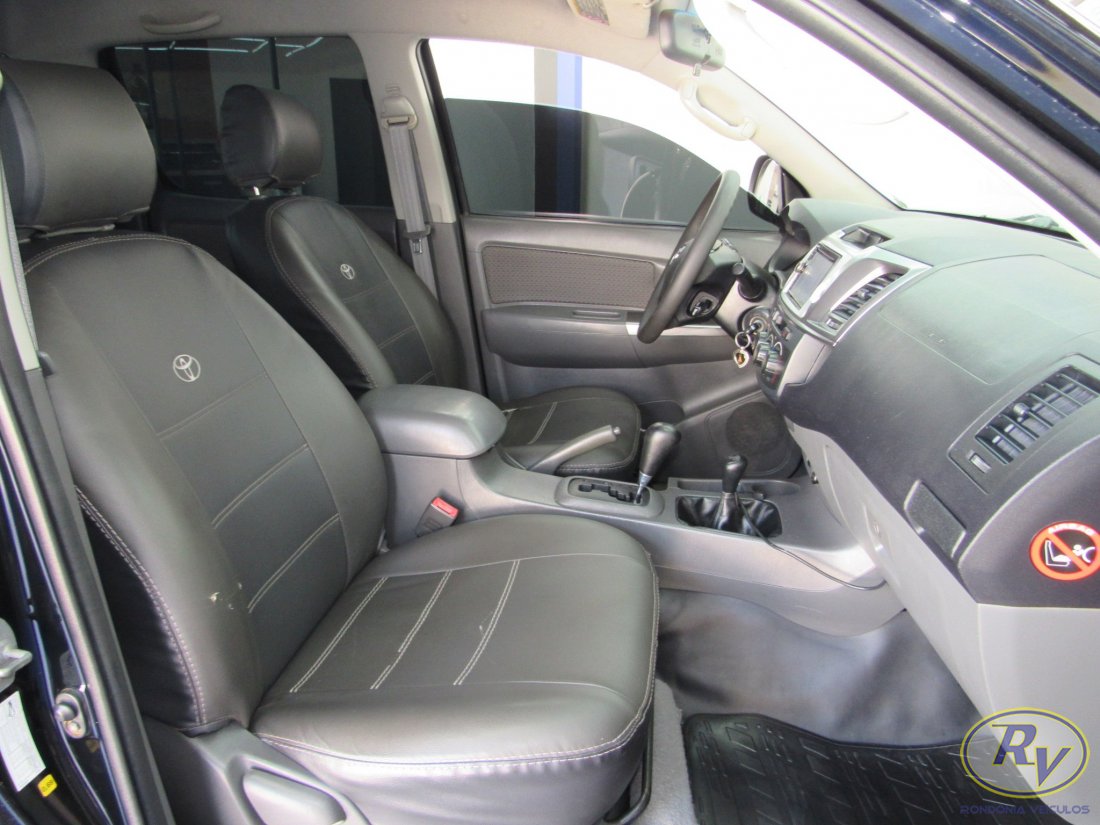 Hilux CD SR 