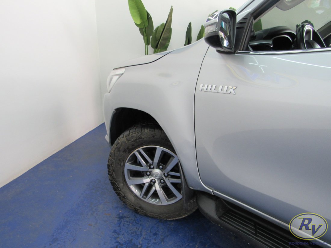 Hilux CD SRX