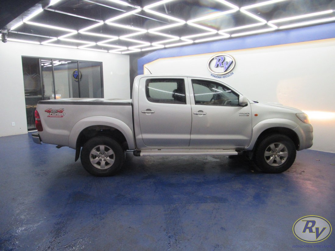 Hilux CD SR 