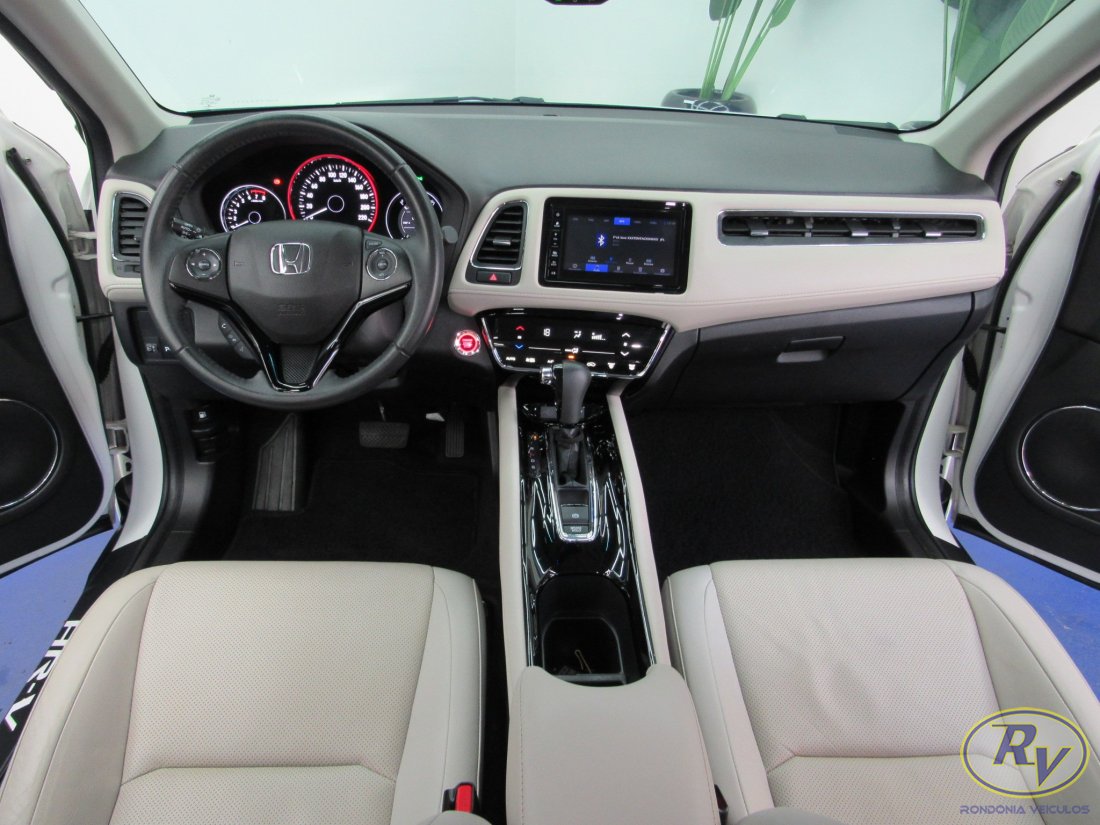 HR-V  Touring