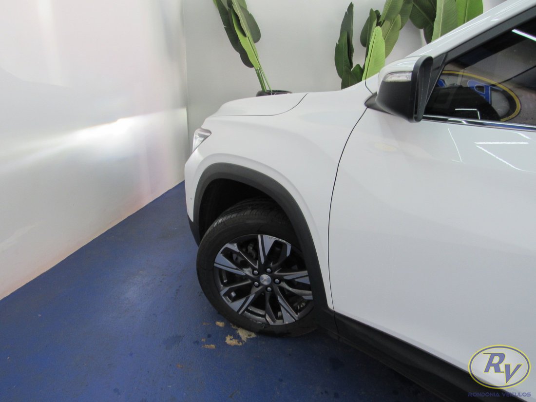 Tracker Premier