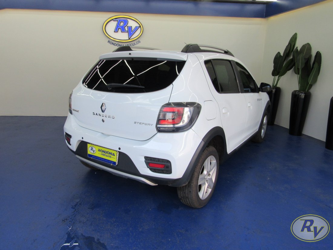 SANDERO STEPWAY