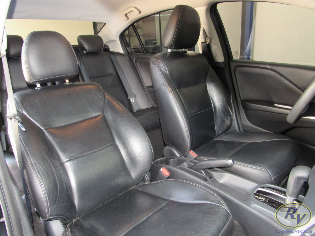CITY Sedan LX 