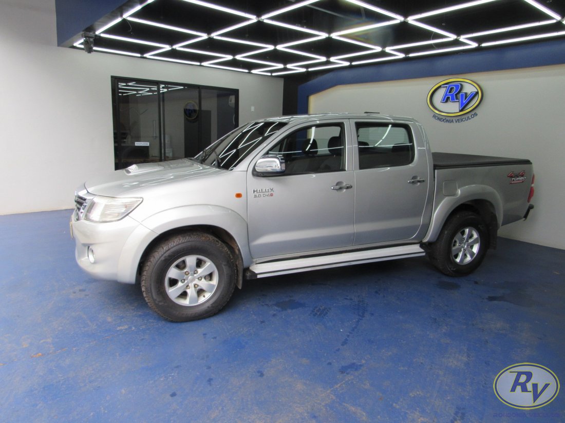 Hilux CD STD