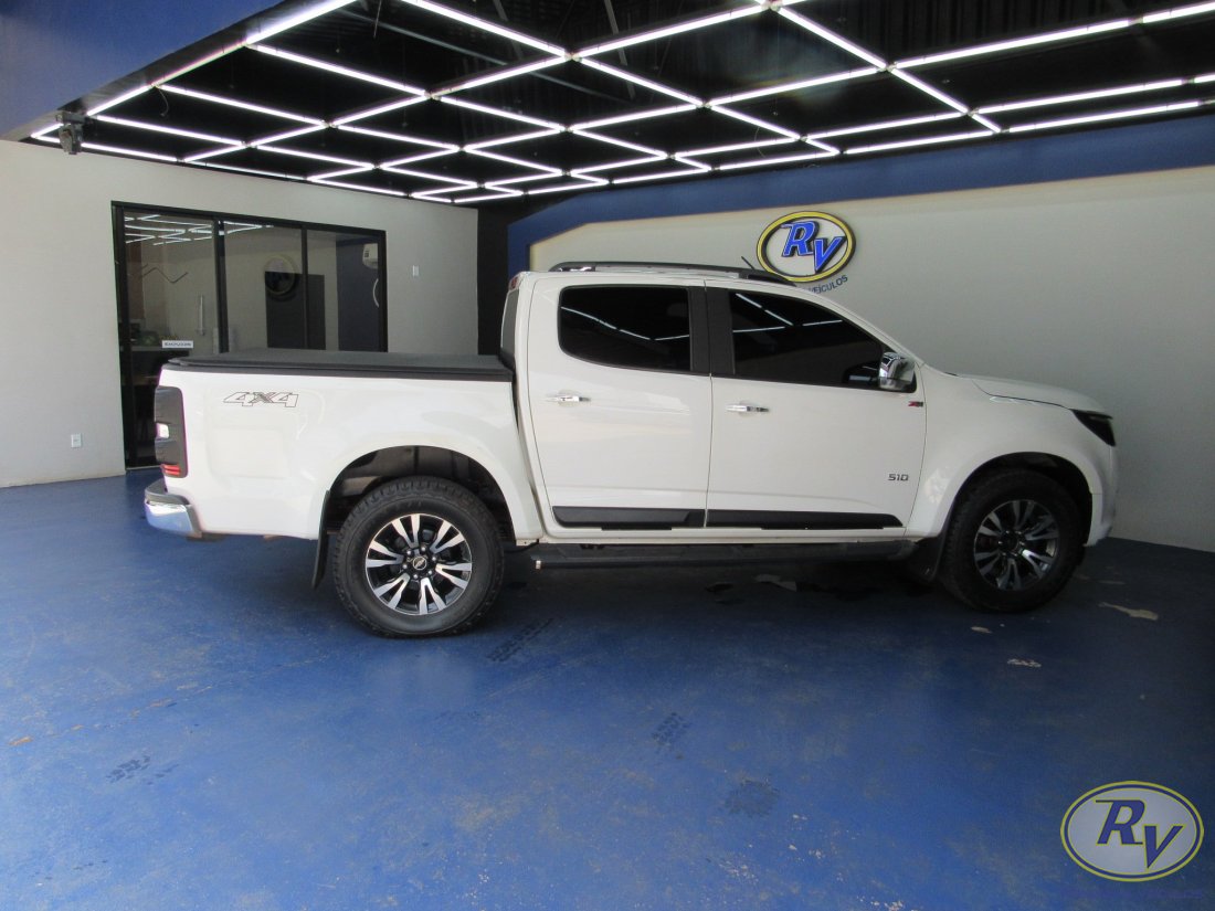 S10 LTZ
