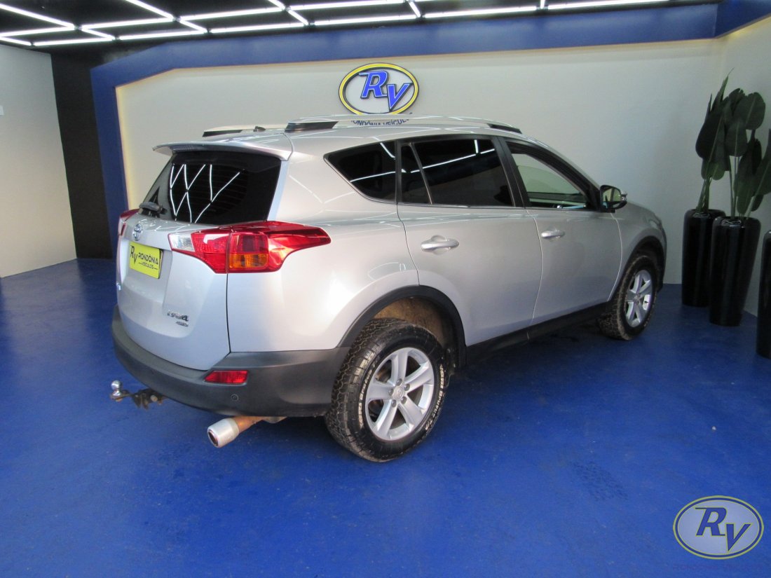 RAV4