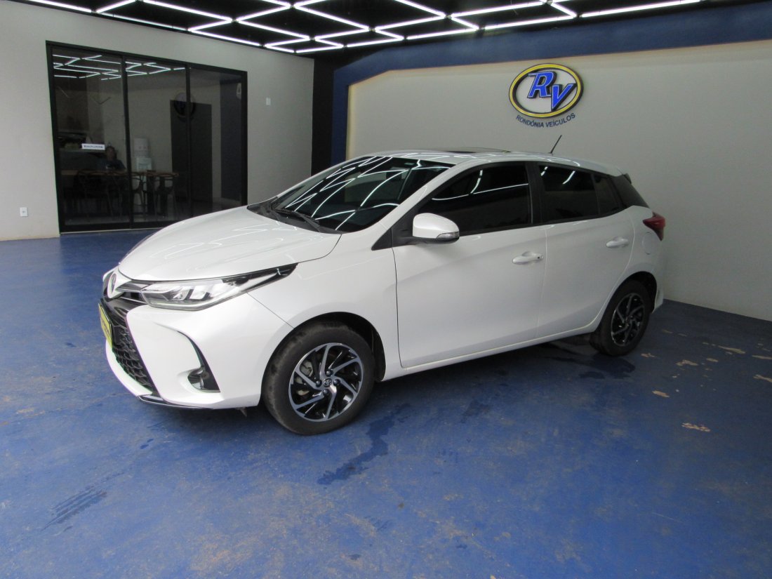 Yaris XLS