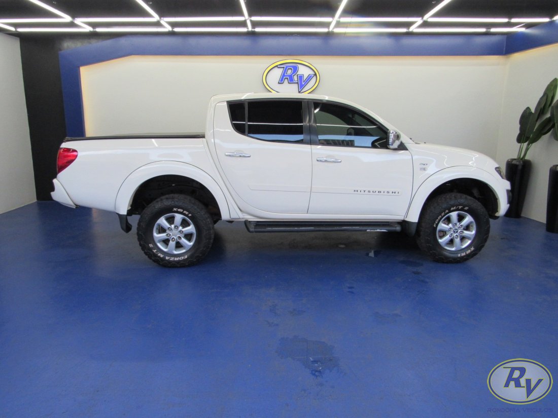 L200 Triton