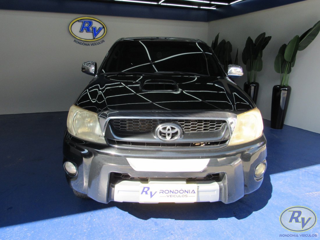 HILUX  CD SRV 4X4