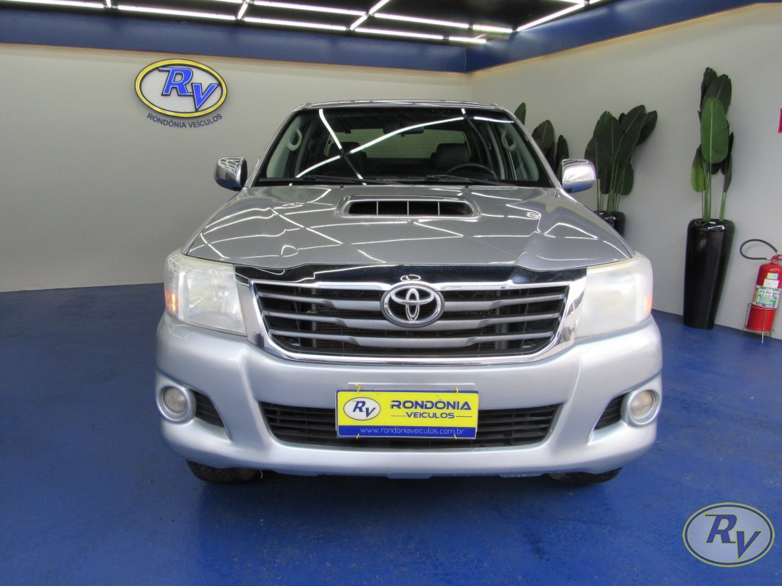 Hilux CD SR 