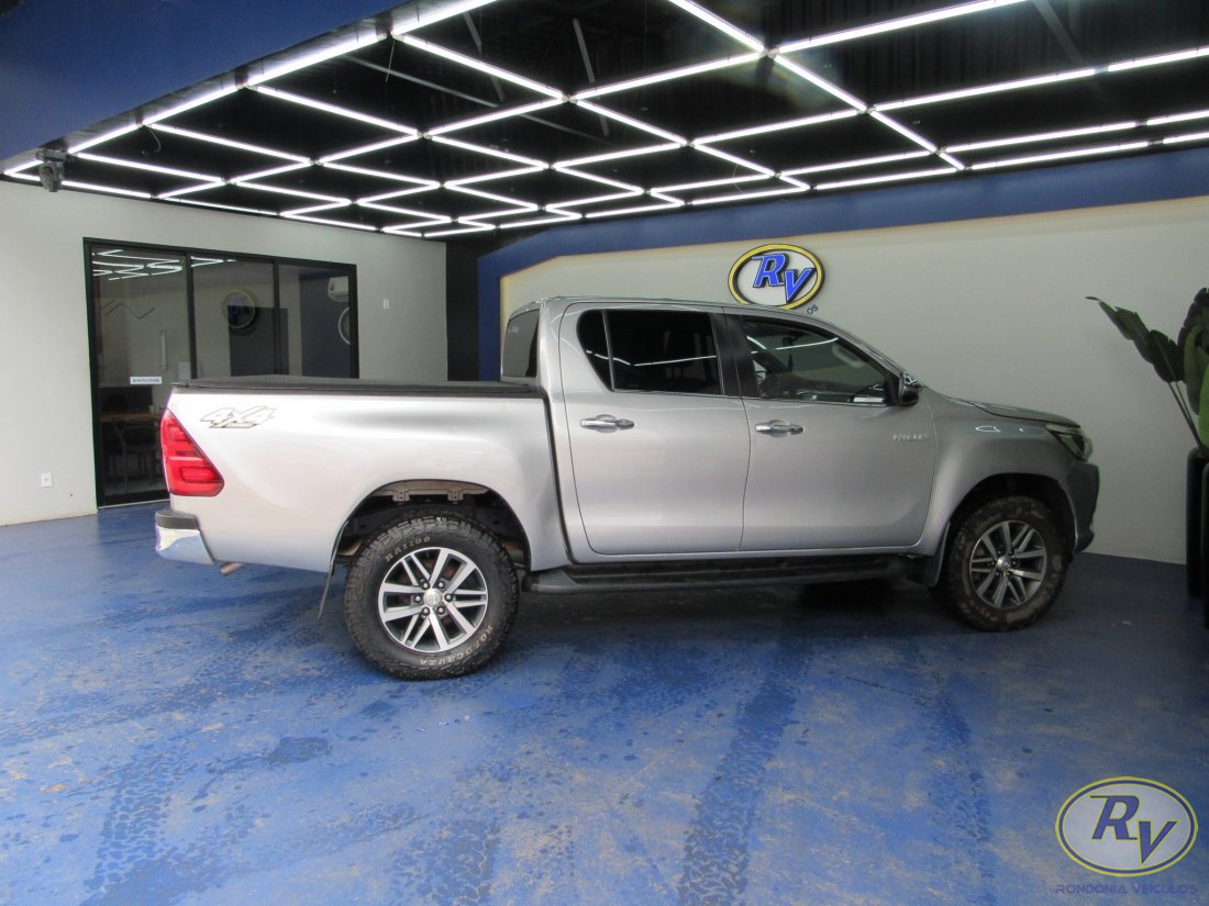 Hilux CD SRX