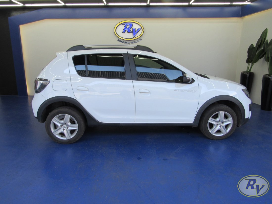 SANDERO STEPWAY