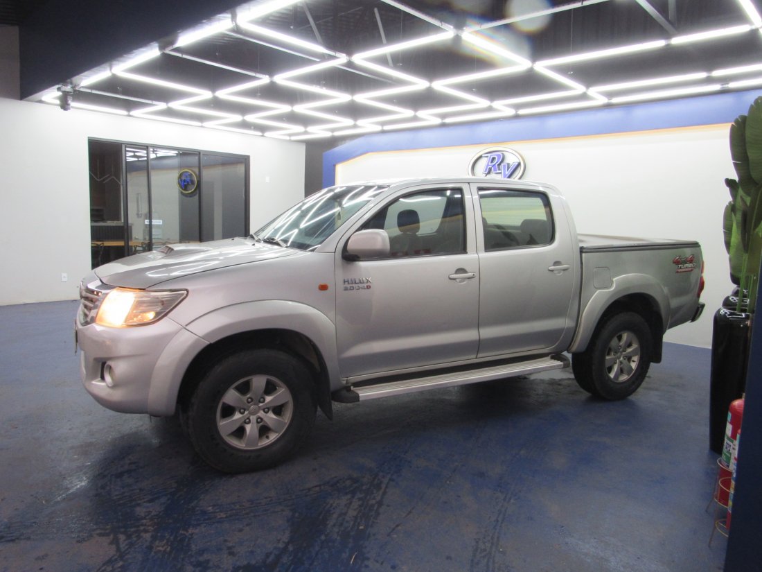 Hilux CD SR 