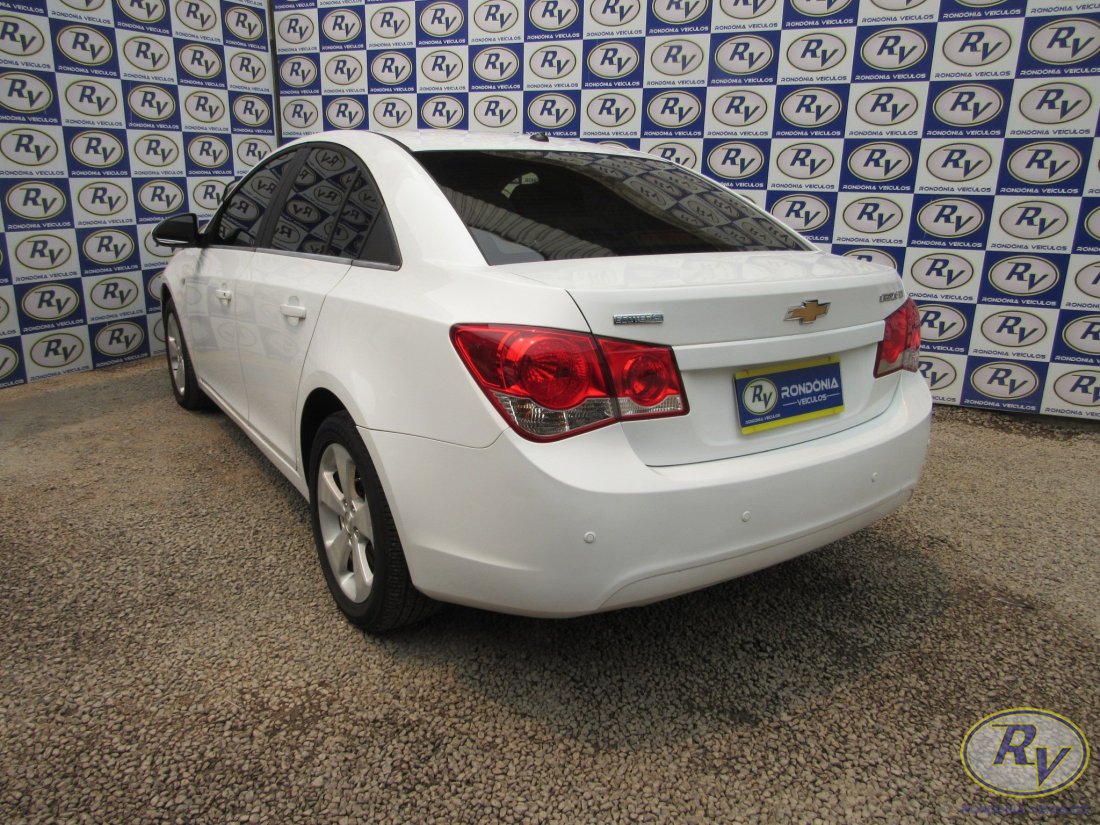 Cruze LT