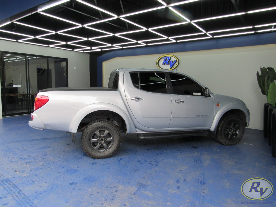 L200 Triton HPE