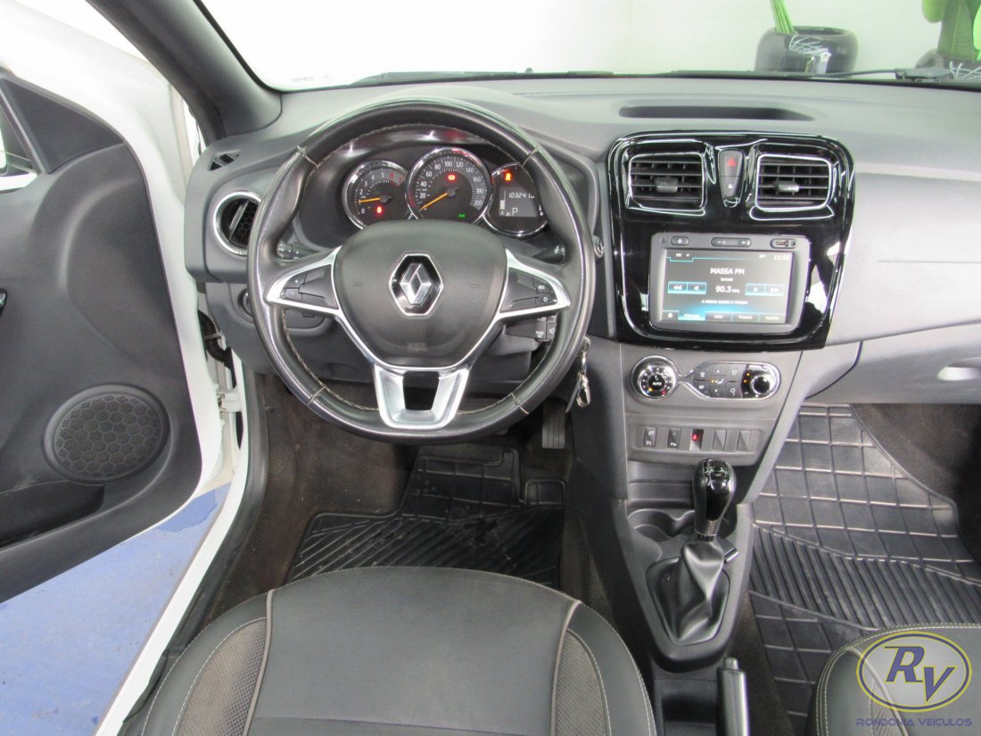 SANDERO INTENSE