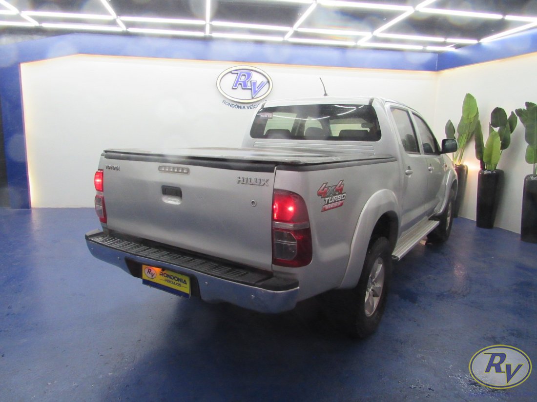 Hilux CD SR 