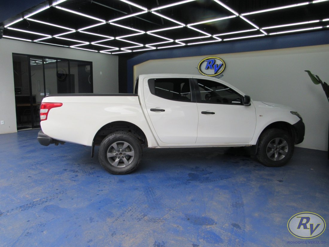 L200 TRITON GL SPORT
