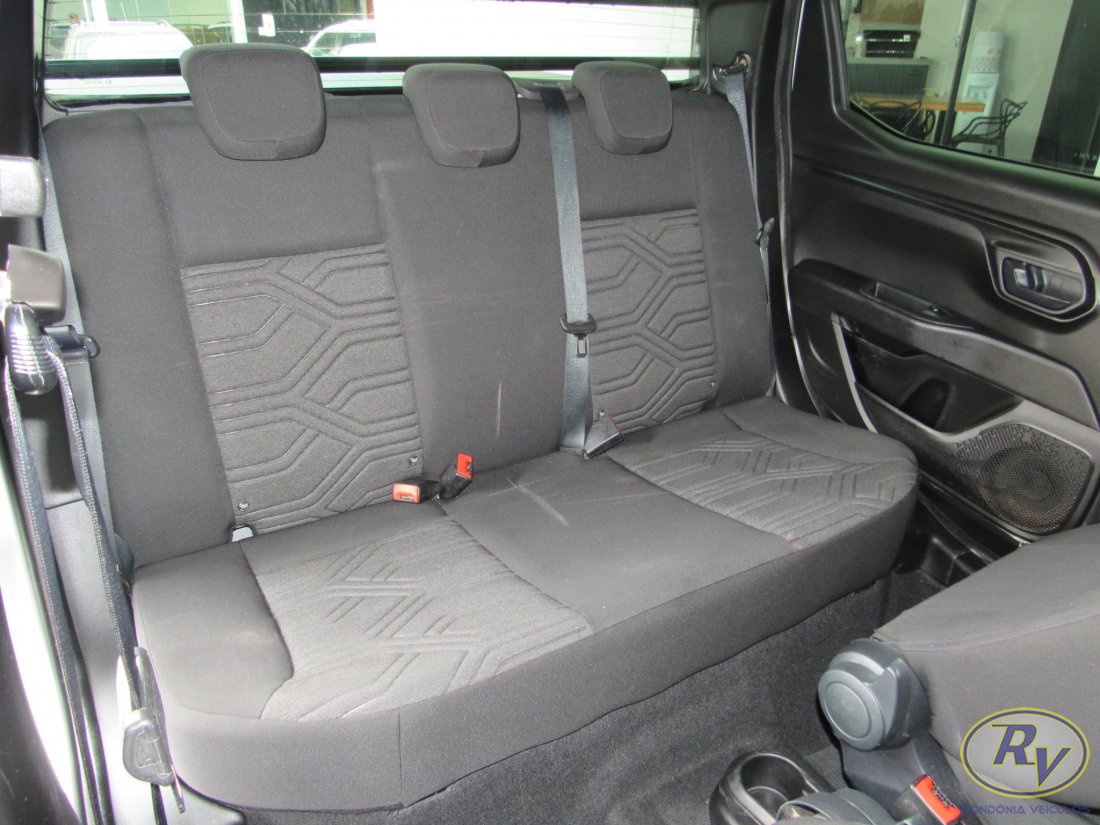 strada freedom cabine dupla