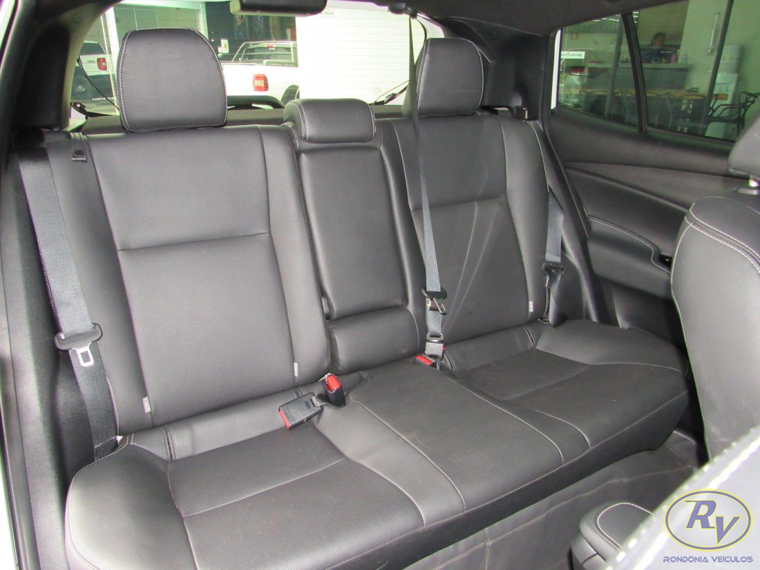 Yaris XLS