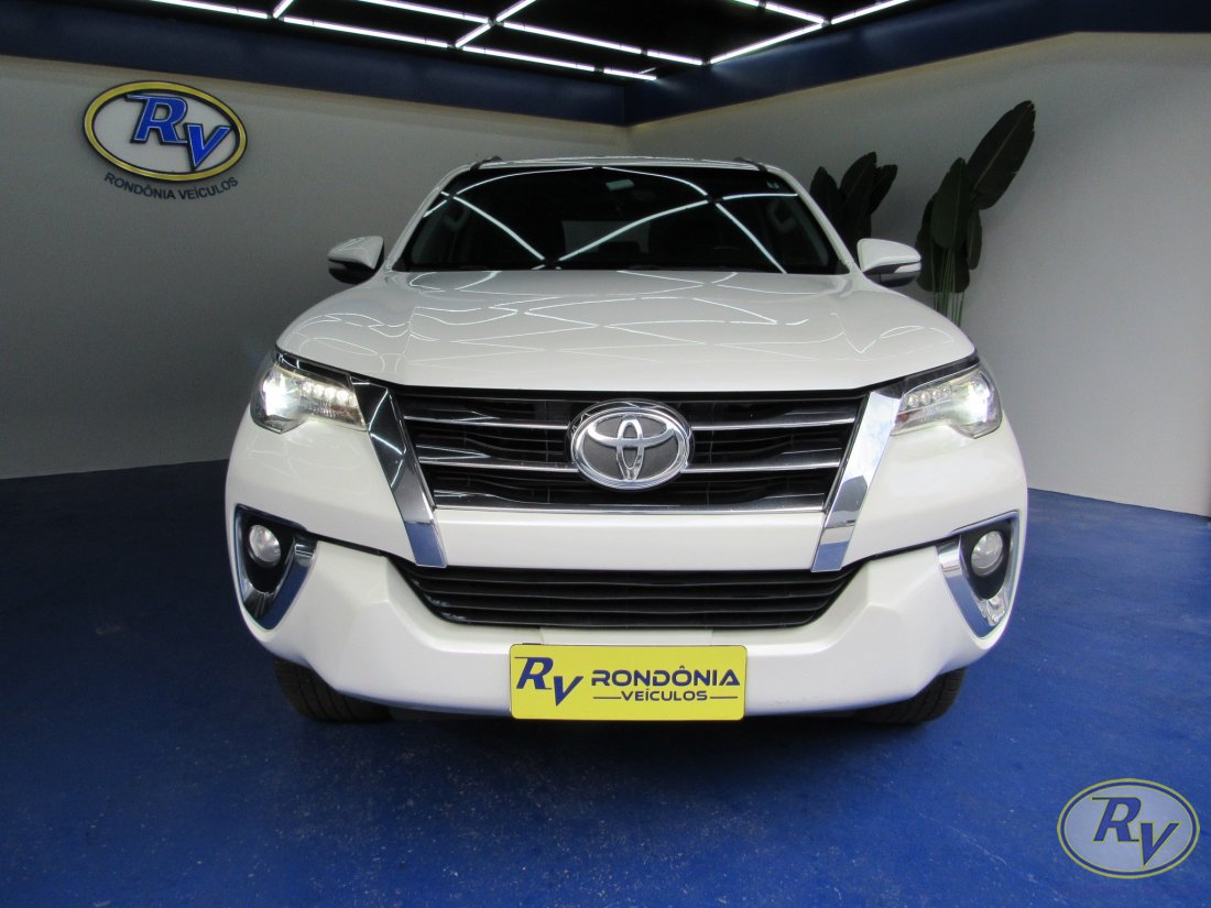 HILUX SW4 SRX