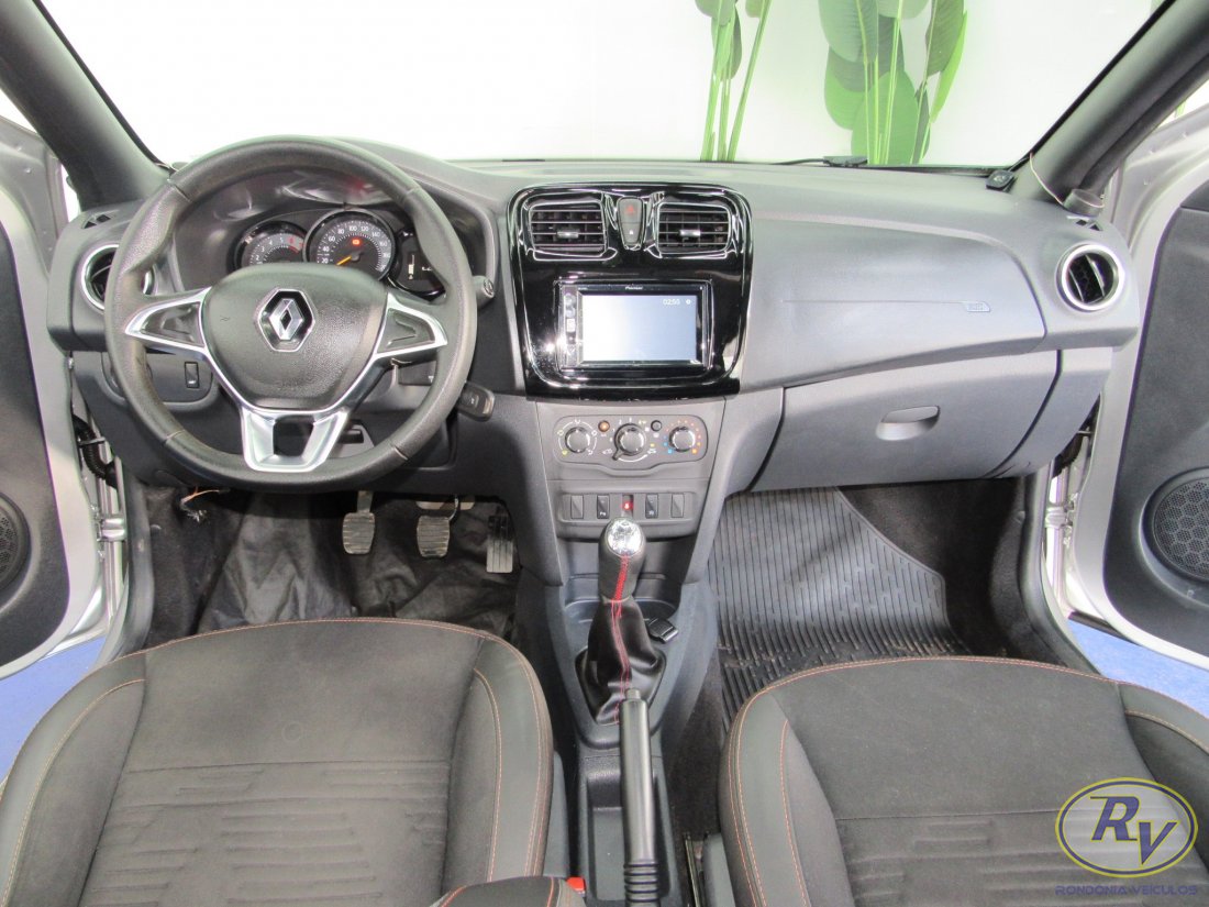 SANDERO STEPWAY