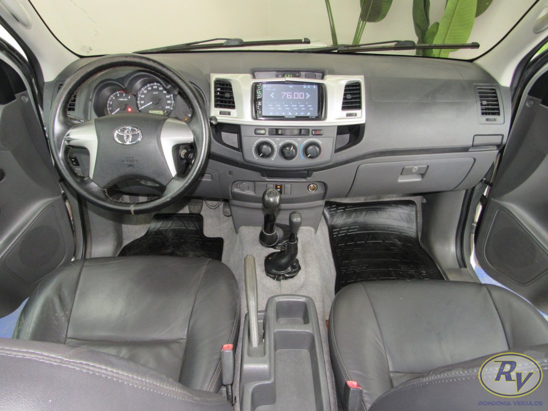 Hilux CD STD