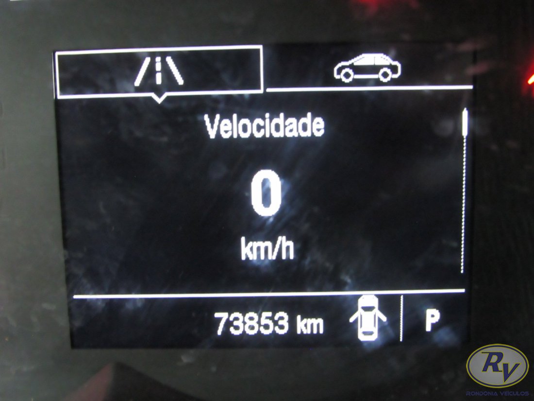 Tracker Premier